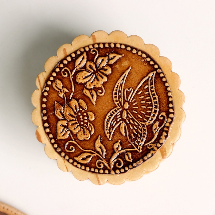 Шкатулка  Шкатулка "Бабочка", без окантовки, 40 х 25 мм, береста