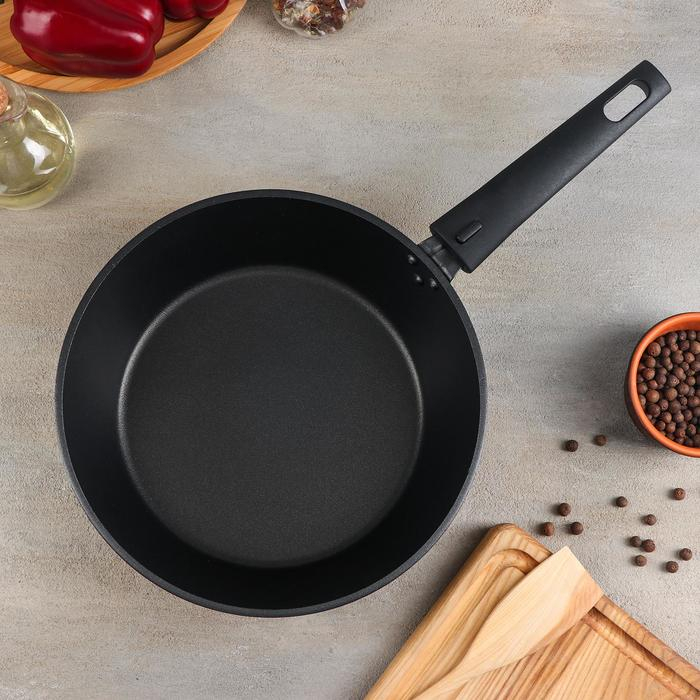 Сковорода «Надежда», d=24 см, h=7,4 см, съёмная ручка, антипригарное покрытие, цвет чёрный Сковорода «Надежда», d=24 см, h=7,4 см, съёмная ручка, антипригарное покрытие, цвет чёрный