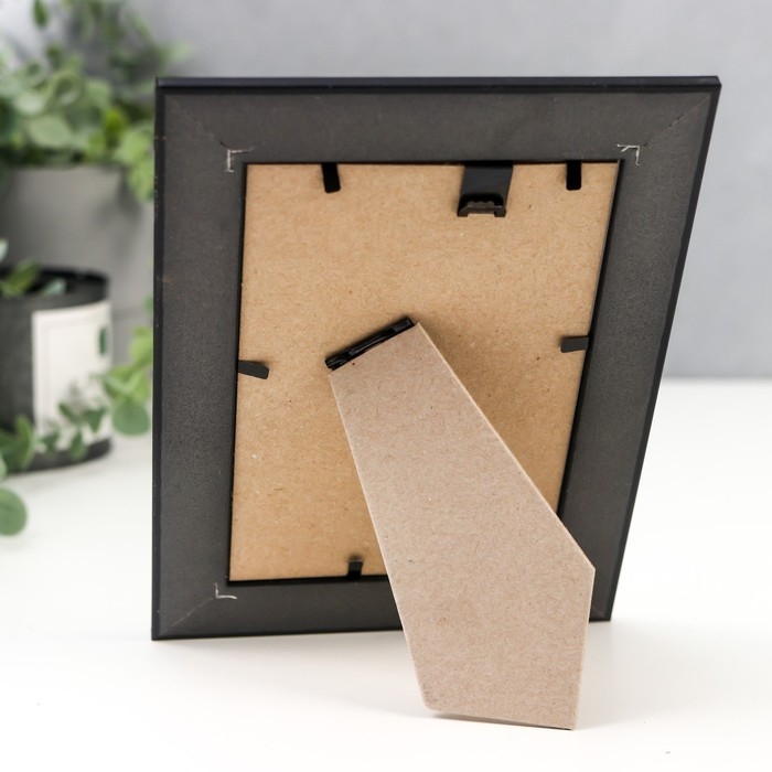 Фоторамка пластик 10х15 см серебро (790) Фоторамка пластик 10х15 см серебро (790)