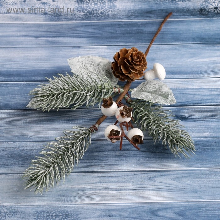 Декор  Декор "Зимняя магия" ягоды шишка хвоя, 27 см