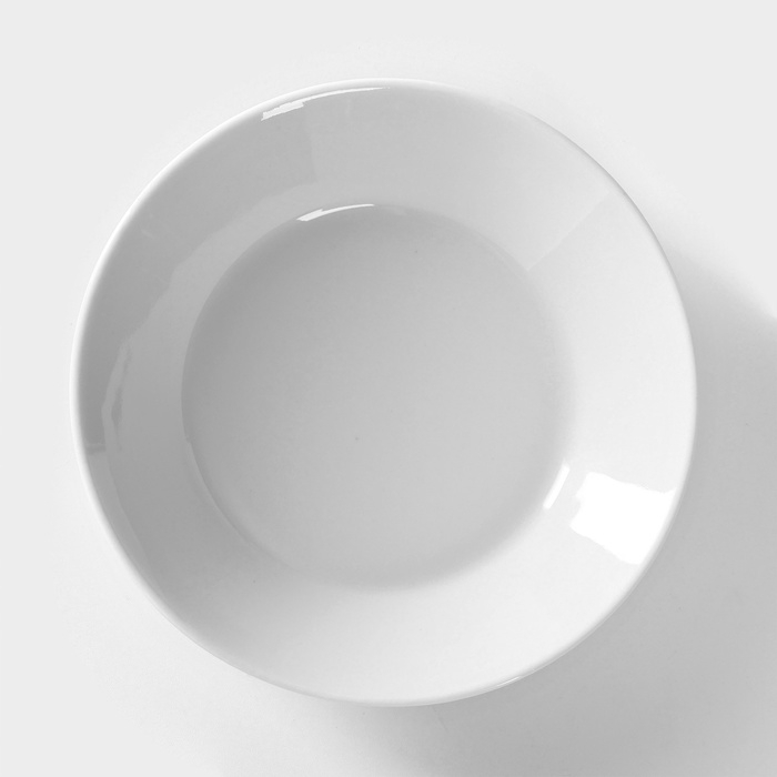 Блюдце фарфоровое «Бельё», d=14 см, цвет белый Блюдце фарфоровое «Бельё», d=14 см, цвет белый