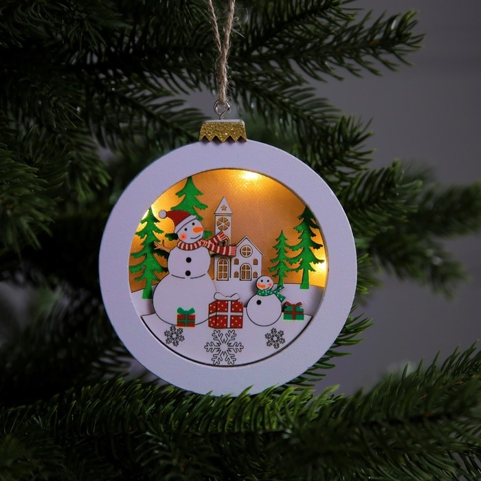 Ёлочная игрушка «Снеговики в лесу», от батареек, свечение тёплое белое Ёлочная игрушка «Снеговики в лесу», от батареек, свечение тёплое белое