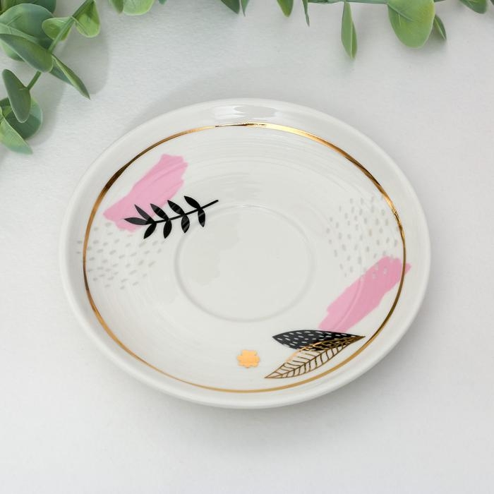 Кофейная пара из керамики «Цветы», 140 мл, цвет белый Кофейная пара из керамики «Цветы», 140 мл, цвет белый