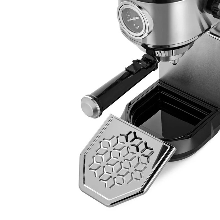 Кофеварка Kitfort КТ-7194, капельная, 1450 Вт, 1 л, чёрно-серебристая Кофеварка Kitfort КТ-7194, капельная, 1450 Вт, 1 л, чёрно-серебристая