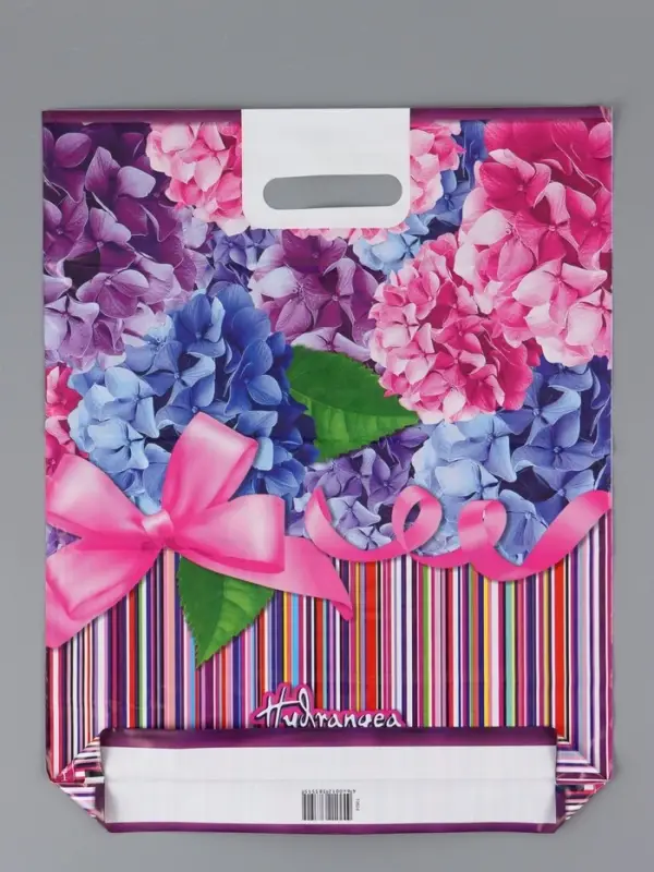 Пакет "Гортензия, полиэтиленовый с вырубной ручкой 38х47 см, 60 мкм