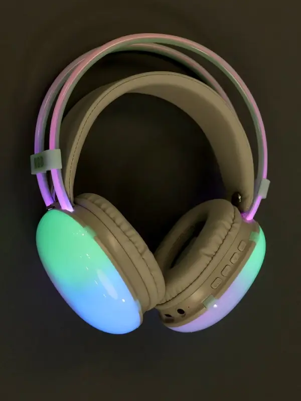 Наушники беспроводные, полноразмерные, Mybit W-33, RGB подсветка, Bluetooth 5.3, 800 мАч, Type-C, RGB подсветка, зелёные