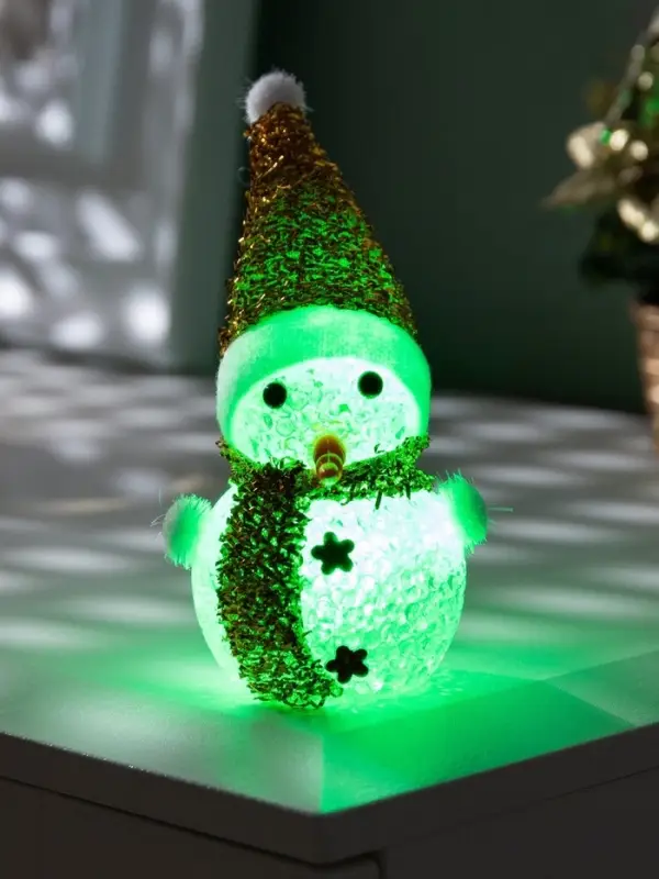 Ёлочная игрушка &laquo;Золотистый снеговичок&raquo;, 8 см, 1 LED, от батареек AG13&times;3, свечение мульти (RGB)
