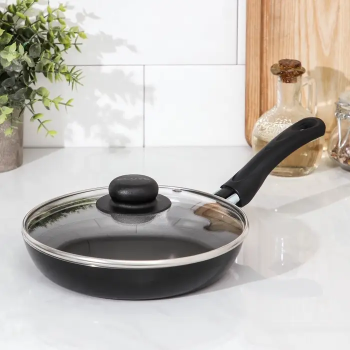 Сковорода Consul, d=20 см, пластиковая ручка, стеклянная крышка, антипригарное покрытие, алюминий, чёрная