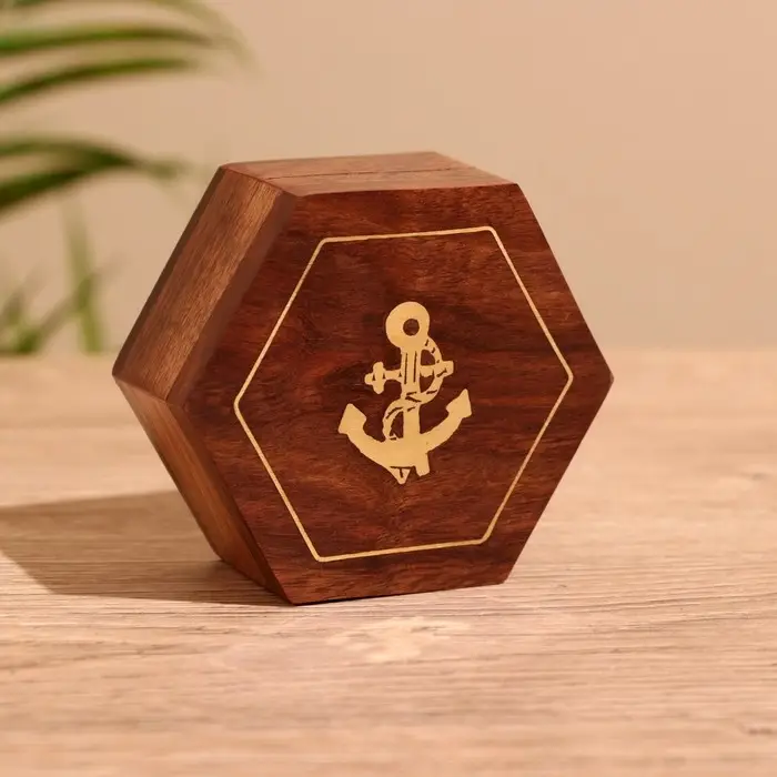 Шкатулка &laquo;Якорь&raquo;, 8.5&times;7.5&times;3.5 см, дерево шишам