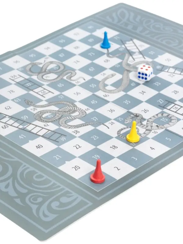 Набор игр Десятое Королевство &laquo;100 настольных игр&raquo;, 2-6 игроков, 6+