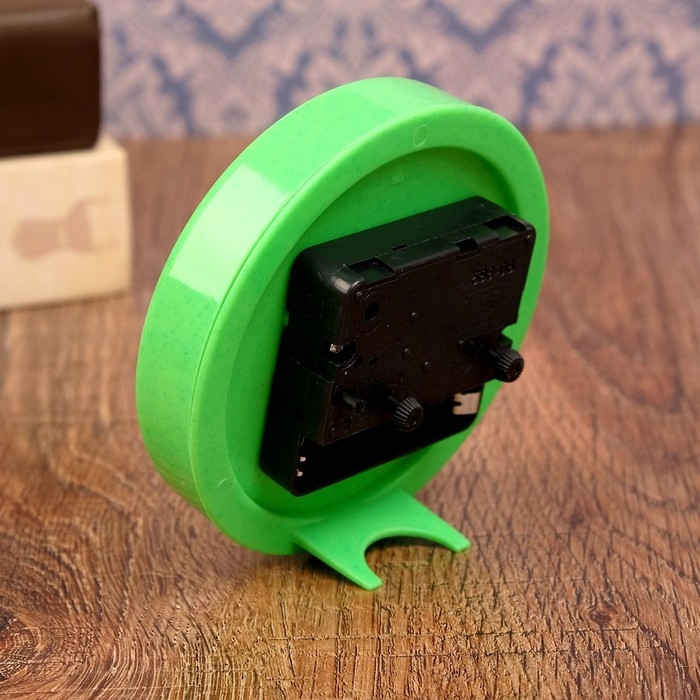 Часы - будильник настольные Часы - будильник настольные "Классика", дискретный ход, 9 х 9 см