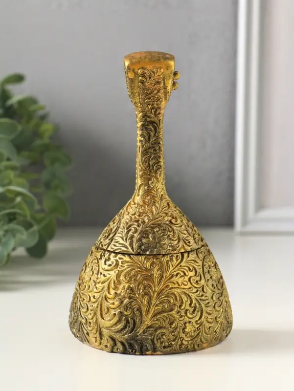 Шкатулка с крышкой для украшений &laquo;Балалайка&raquo;, 14.5&times;8.5&times;5.5 см, под золото