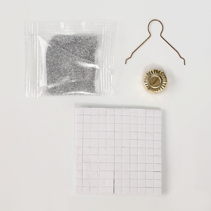 Ёлочный шар своими руками на новый год «Аппликация в шаре. Змея», новогодний набор для творчества, символ года 2025 Ёлочный шар своими руками на новый год «Аппликация в шаре. Змея», новогодний набор для творчества, символ года 2025