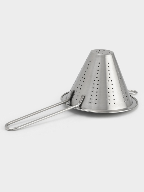 Дуршлаг конический d=14 см Дуршлаг конический d=14 см