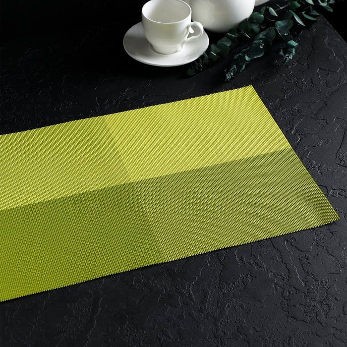 Салфетка сервировочная на стол «Настроение», 45×30 см, цвет зелёный