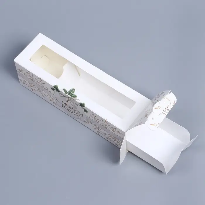 Коробка для макарун «Новогоднее золото» 18×5.5×5.5 см Коробка для макарун «Новогоднее золото» 18×5.5×5.5 см