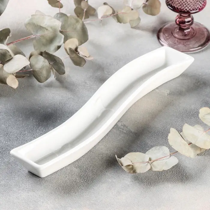 Блюдо для оливок Magistro &laquo;Бланш&raquo;, 29.5&times;6 см, фарфор, белое