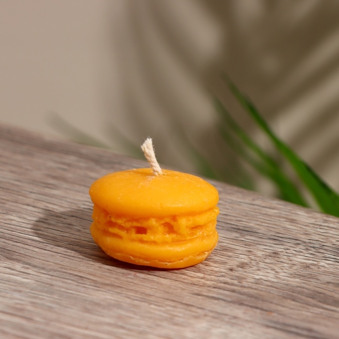 Свеча  Свеча "Макарун" 3,5х3,5х2 см, соевый воск МИКС