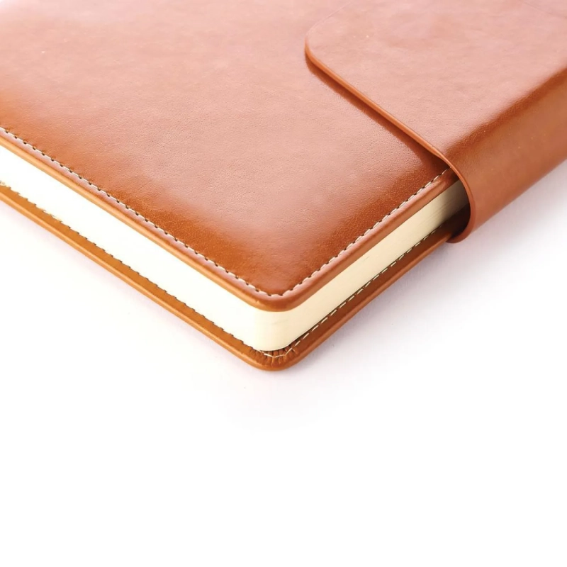 Ежедневник недатированный А5 145 х 210 мм Prestige тем-кор.320 стр.3-352/07