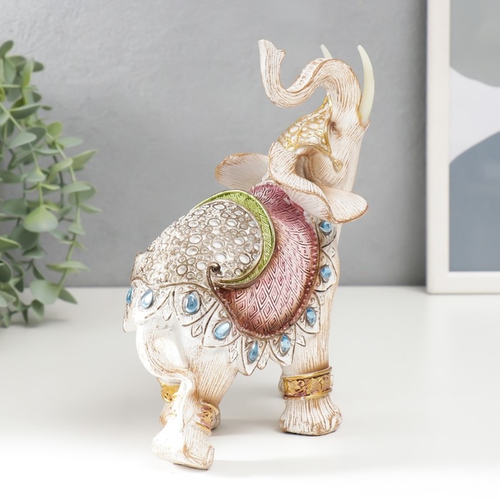 Сувенир полистоун Сувенир полистоун "Слон в попоне с сапфирами" под дерево 21х18х9 см