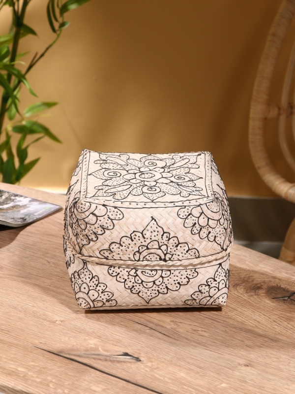 Корзинка плетеная "Бонтанг" бамбук 19х19х14 см, светлая