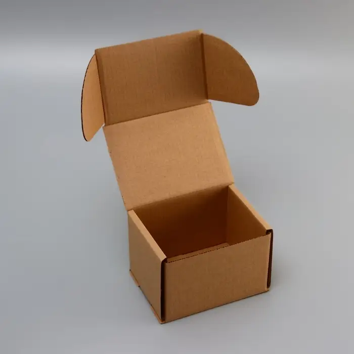 Коробка самосборная, бурая, 17,5 х 12,5 х 11,5 см
