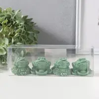 Сувенир полистоун "Денежная жаба на монетах со слитком" набор 4 шт зелёный 5х4,3х4 см