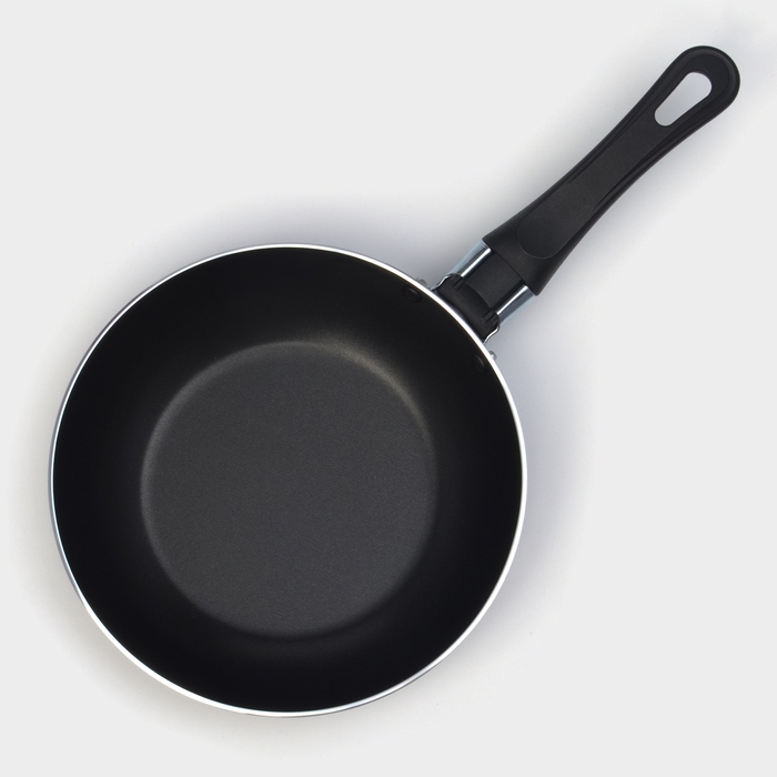 Сковорода Доляна Promo, d=16 см, пластиковая ручка, антипригарное покрытие, цвет бордовый Сковорода Доляна Promo, d=16 см, пластиковая ручка, антипригарное покрытие, цвет бордовый