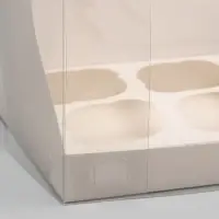 Коробка для 6 капкейков, белая 23.5&times;16&times;14 см