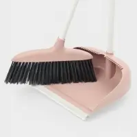 Щётка для пола Доляна, совок 25&times;23 см, щётка 29&times;84 см, металлическая ручка 77 см, розовая