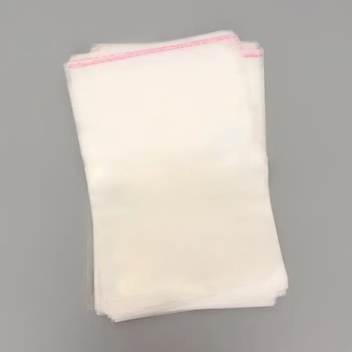 Пакет БОПП с клеевым клапаном 35×48/4 см, 25 мкм Пакет БОПП с клеевым клапаном 35×48/4 см, 25 мкм