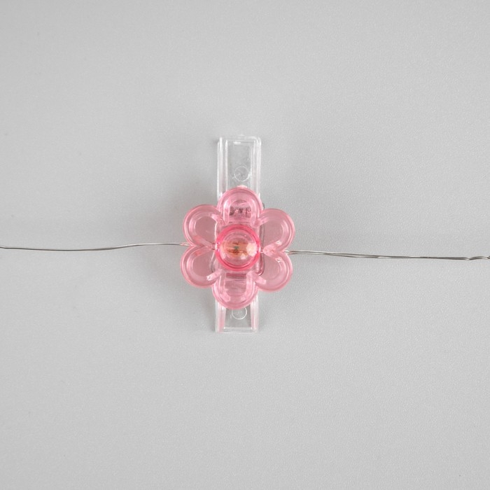 Гирлянда «Нить» 2 м роса с насадками «Прищепки-цветы», IP20, серебристая нить, 20 LED, батарейки ААх2 (нет в комплекте), свечение тёплое белое