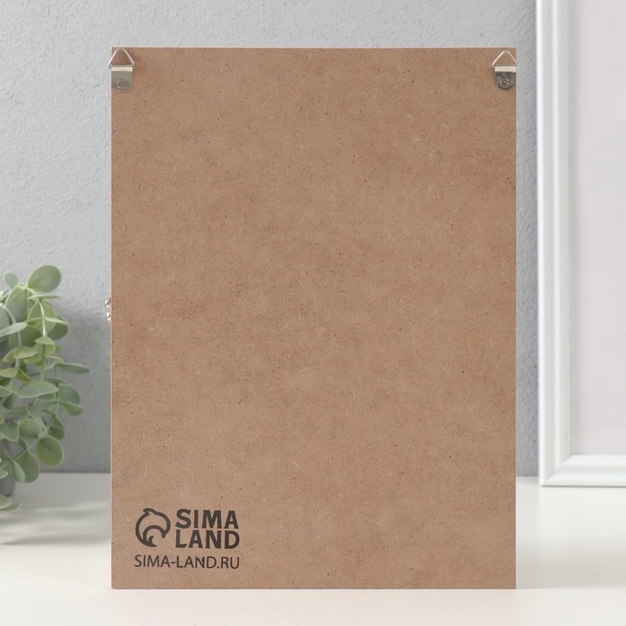 Ключница дерево 6 крючков Ключница дерево 6 крючков "Бабочки-ключи" золото 26х20,3х5,5 см