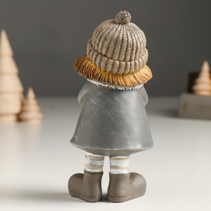 Сувенир полистоун  Сувенир полистоун "Малышка в сером пальто с птичкой/фонариком" МИКС 5х6х14 см