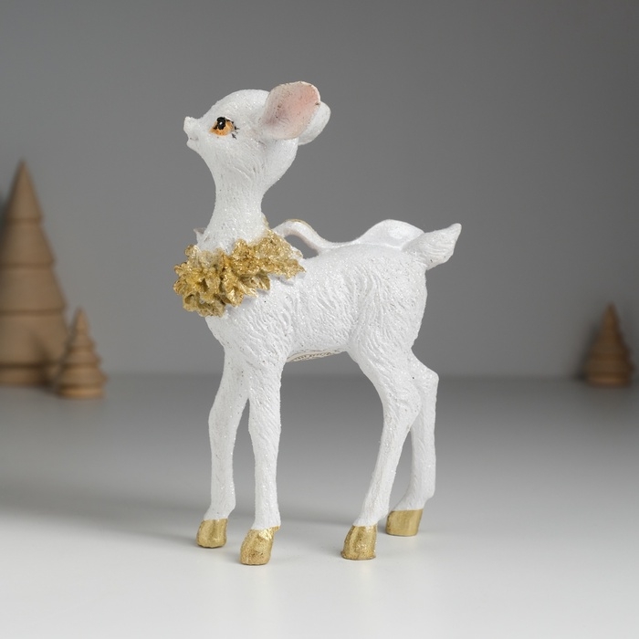 Сувенир полистоун  Сувенир полистоун "Олень белый с колокольчиком" 10х5х15 см