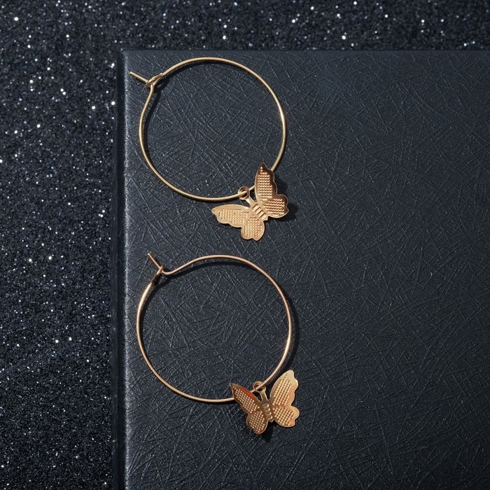 Серьги-кольца «Бабочки на кольце», цвет золото, d=3 см Серьги-кольца «Бабочки на кольце», цвет золото, d=3 см