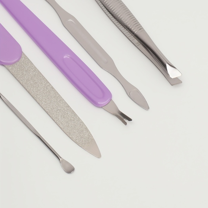 Набор маникюрный, 8 предметов, в футляре, цвет красный Набор маникюрный, 8 предметов, в футляре, цвет красный