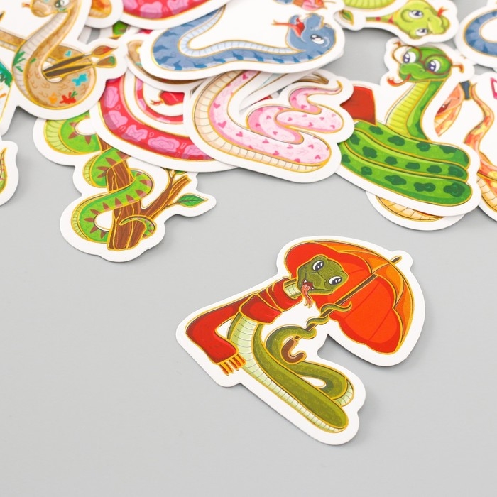 Наклейки для творчества Наклейки для творчества "Мультяшные змейки" тиснение золото набор 48 шт 9х7х0,8 см