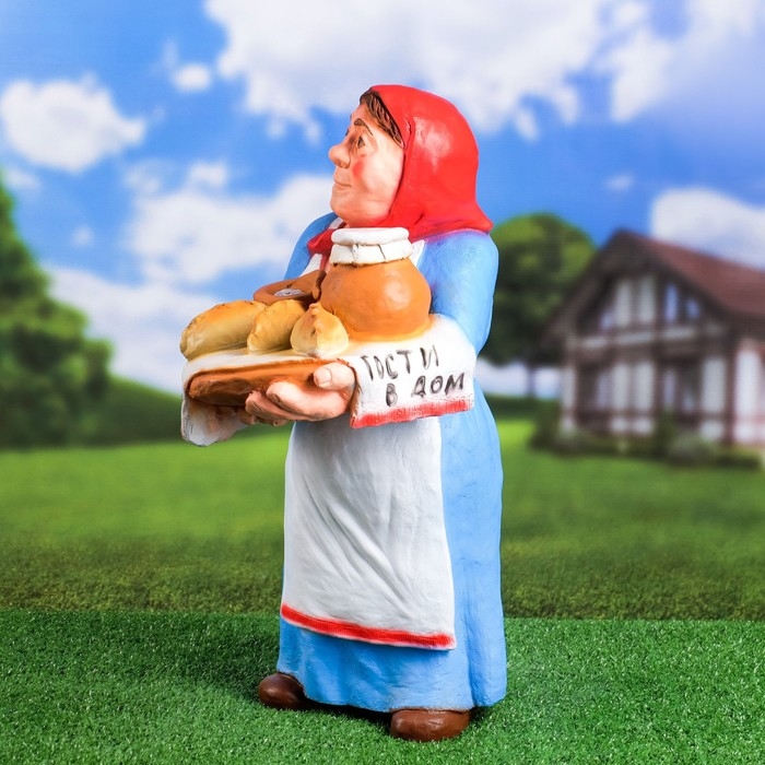 Садовая фигура  Садовая фигура "Бабка "Хлеб да соль!" 53х23х32см