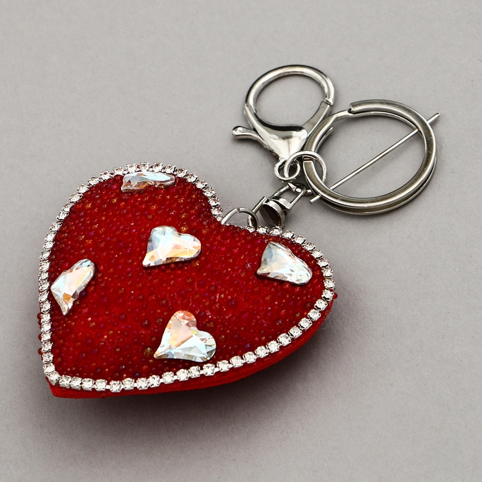 Мягкая игрушка «Объемное сердце» со стразами, на брелоке, 7 см, цвет красный Мягкая игрушка «Объемное сердце» со стразами, на брелоке, 7 см, цвет красный