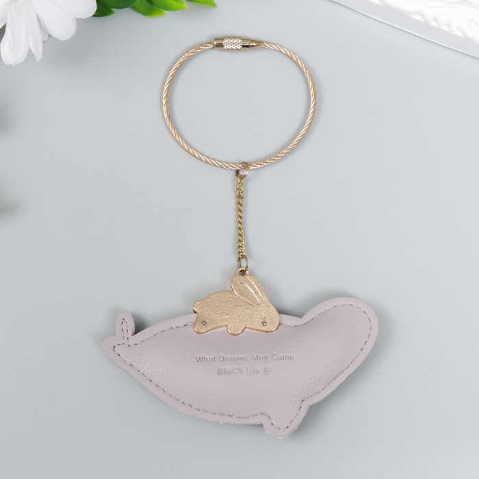 Брелок кожзам Брелок кожзам "Тюлень со спящим зайчиком" эмаль 6,3х9 см