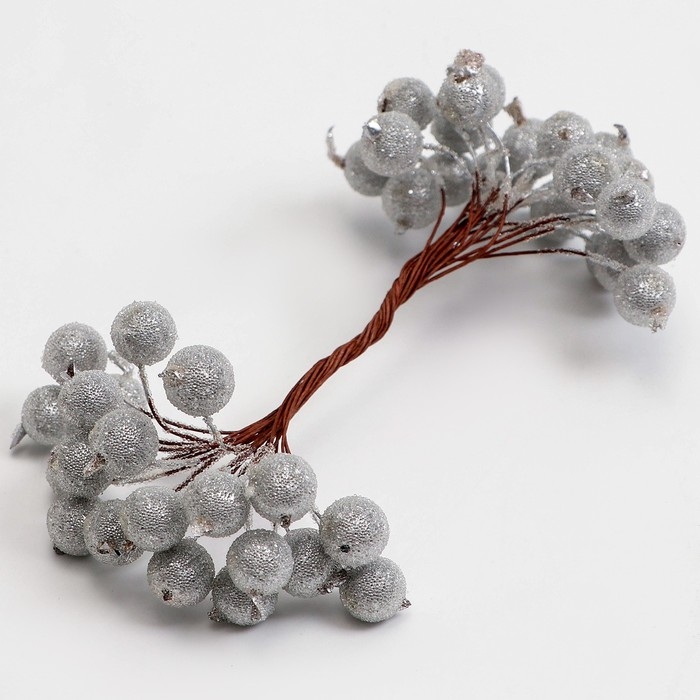 Новый год! Декоративные ягодки, серебряные, 7 × 6 × 7 см, 40 ягод Новый год! Декоративные ягодки, серебряные, 7 × 6 × 7 см, 40 ягод