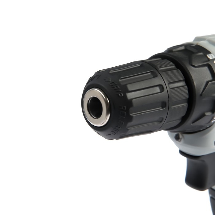 Дрель-шуруповерт "Ресанта" ДА-18-2ЛК, 18 Вт, 2х2 Ач, Li-Ion, 50 Нм, 400/1400 об/мин