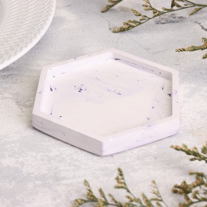 Подсвечник Подсвечник "Шестигранник. Мрамор" из гипса,9,7х11,3х1см,мрамор с фиолетовыми полосками