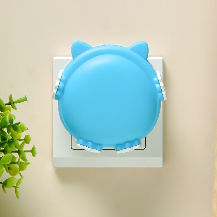 Ночник с датчиком освещенности Ночник с датчиком освещенности "Совёнок" LED МИКС 8,5x2,5x8,5 см RISALUX