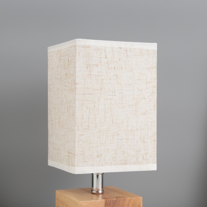 Лампа настольная Лампа настольная "Куб" 1х40Вт Е27 светлое дерево 11,5х11,5х27см