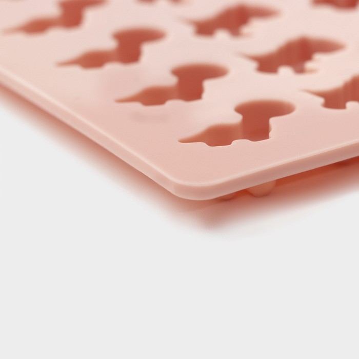 Форма для мармелада Доляна «Дино», силикон, 19×11,7 см, 48 ячеек (1,9×1 см), цвет МИКС Форма для мармелада Доляна «Дино», силикон, 19×11,7 см, 48 ячеек (1,9×1 см), цвет МИКС