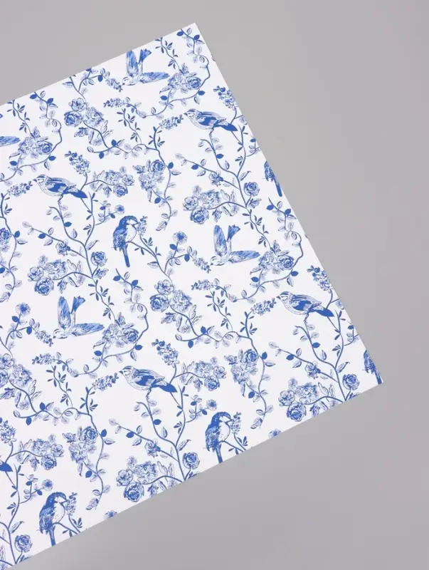 Пленка для цветов, &laquo;Весенний сад&raquo;, бело-синий, 57&times;57 см