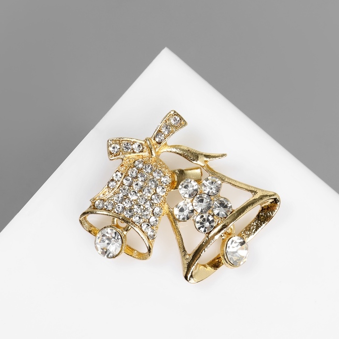 Брошь «Колокольчики», цвет белый в золоте Брошь «Колокольчики», цвет белый в золоте