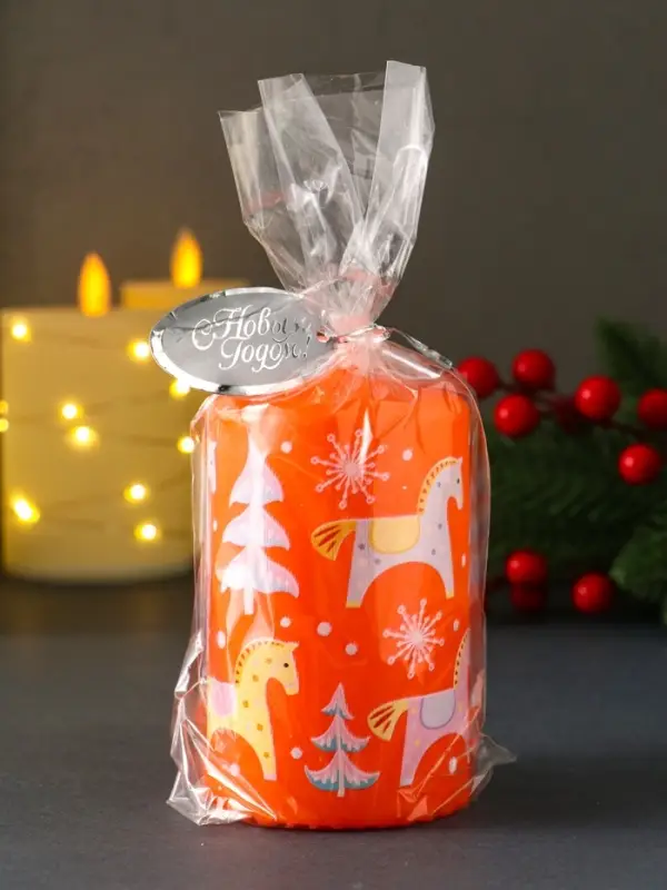 Свеча новогодняя пеньковая "Лошадки" 6х6х8 см